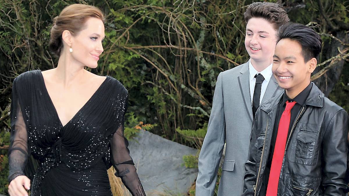 Angelina Jolie og sønnen Maddox Jolie-Pitt.