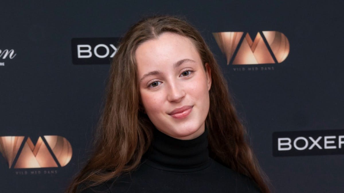 https://imgix.billedbladet.dk/media/article/josephine_hoejbjerg_stor_beskaaret_1.jpg