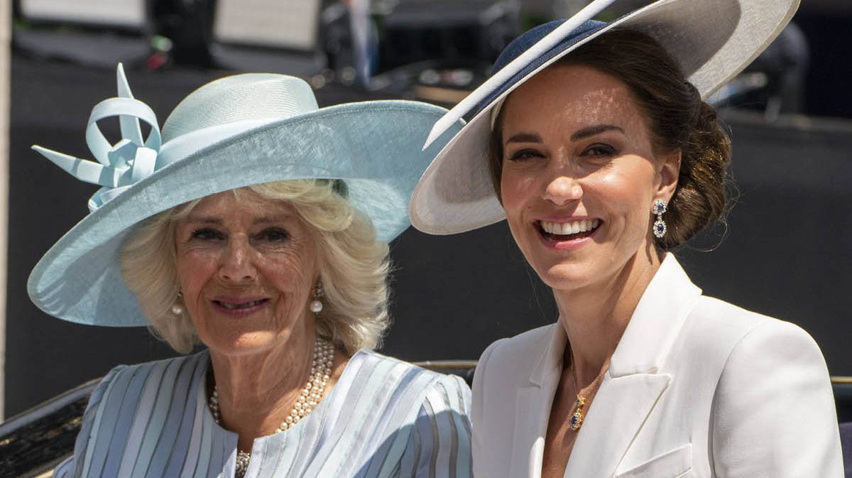 Hertuginde Camilla og hertuginde Catherine.&nbsp;
