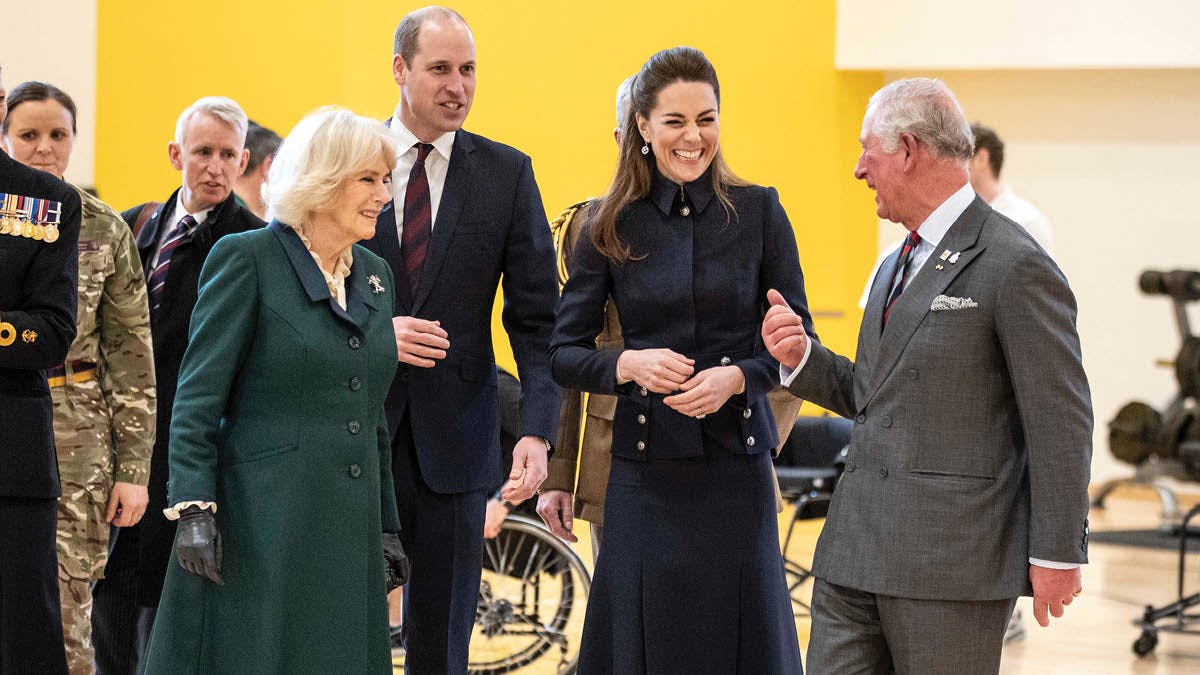 Hertuginde Camilla, prins William, hertuginde Catherine og prins Charles.