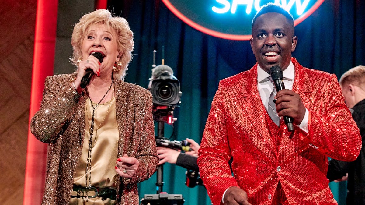 Birthe Kjær og Melvin Kakooza. 