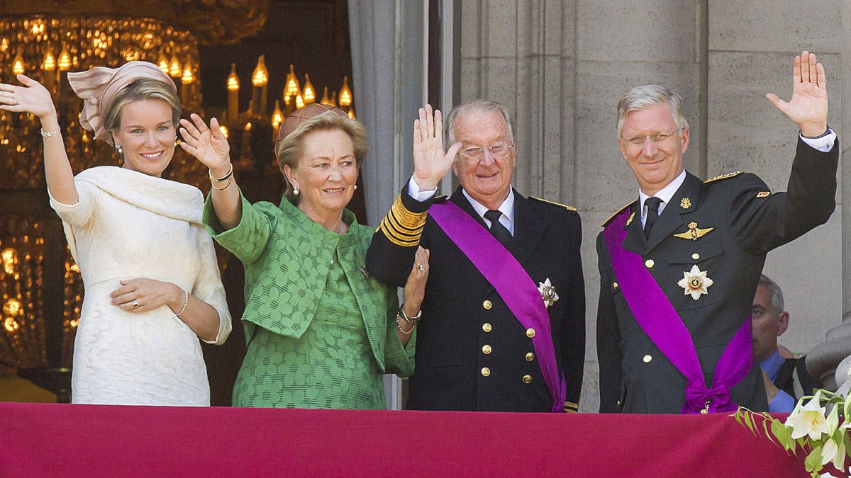 Arkivfoto: Dronning Mathilde, dronning Paola, kong Albert og kong Philippe.