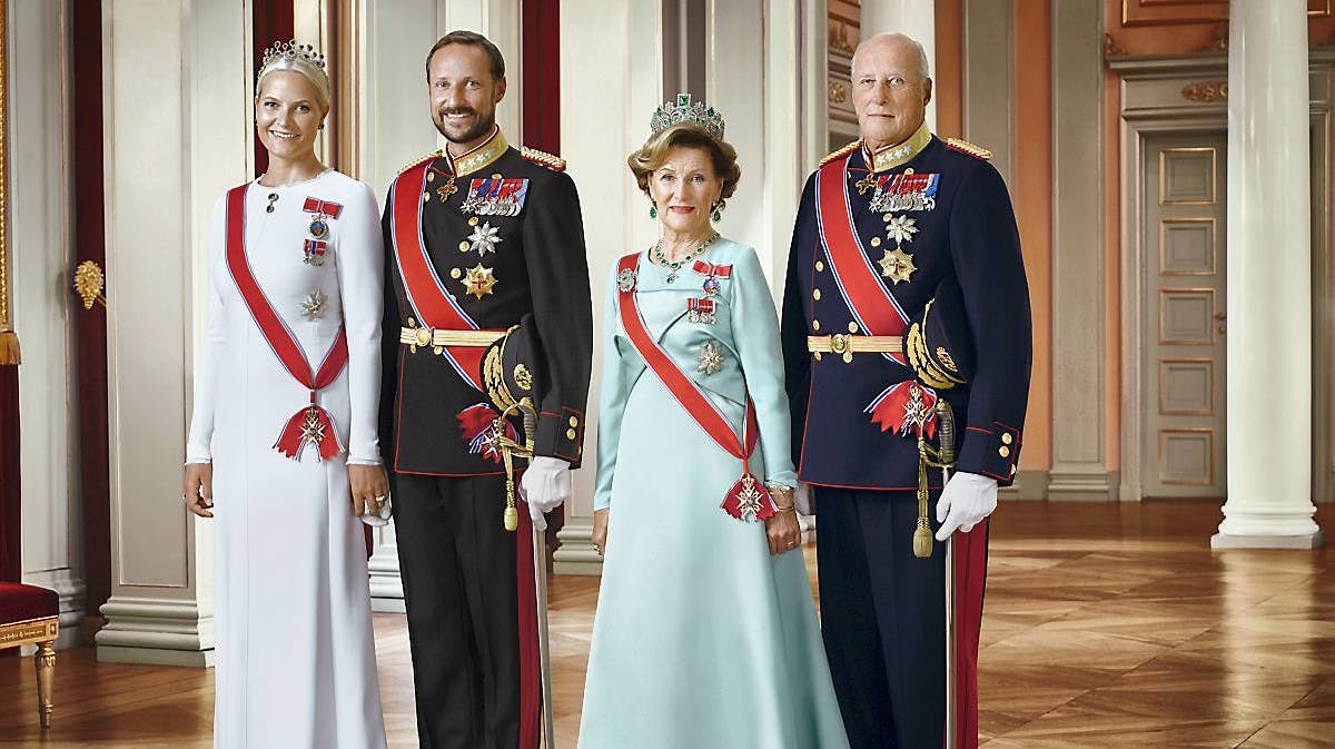 Kong Harald, dronning Sonja, kronprinsesse Mette-Marit, kronprins Haakon