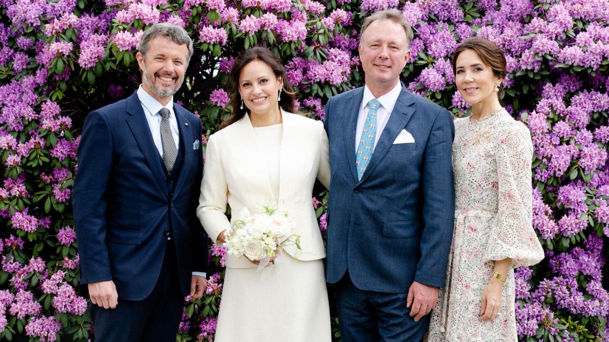 Kronprins Frederik, prinsesse Carina, prins Gustav og kronprinsesse Mary