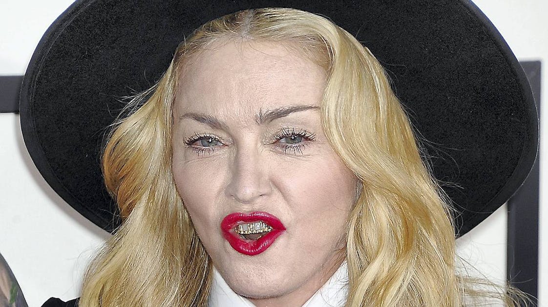 Figur Creek Manager Madonna – nu med guldtænder | BILLED-BLADET