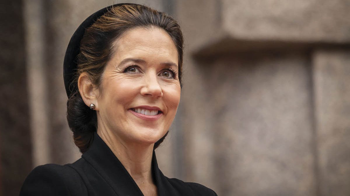 Hvad lavede Mary i Paris?