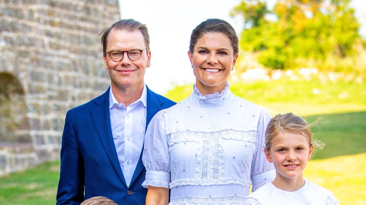 Kronprinsesseparret med prinsesse Estelle. 