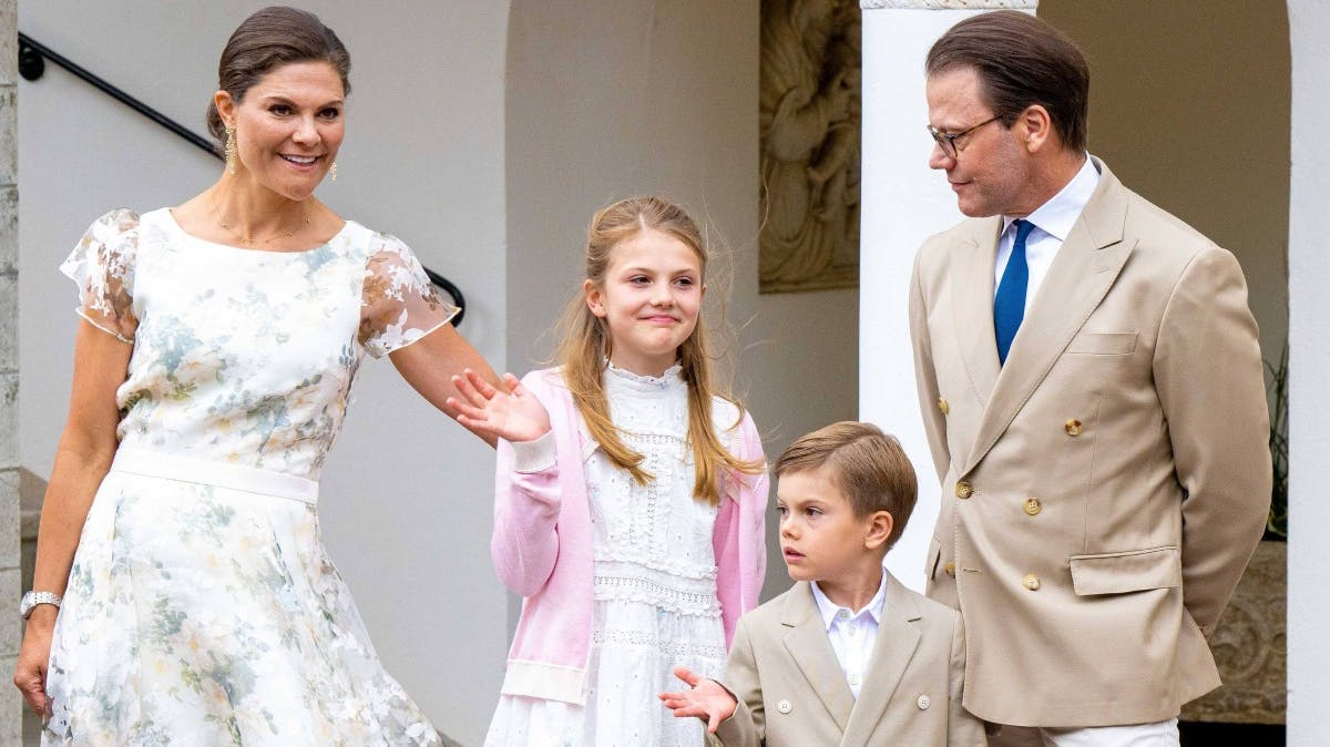 Kronprinsesse Victoria, prinsesse Estelle, prins Oscar og prins Daniel