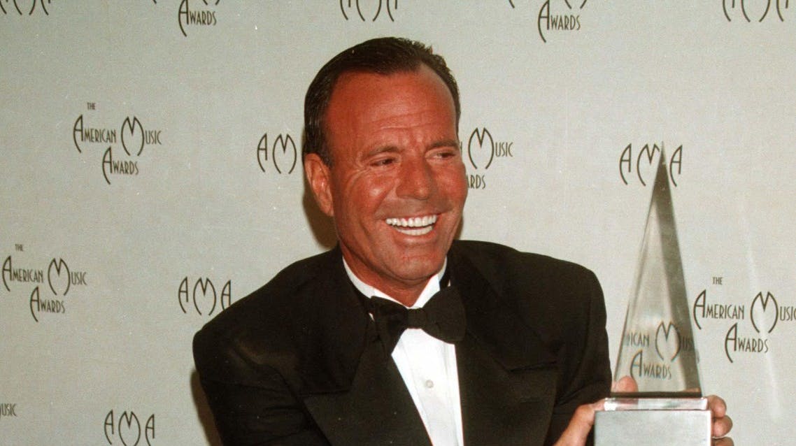 Julio Iglesias