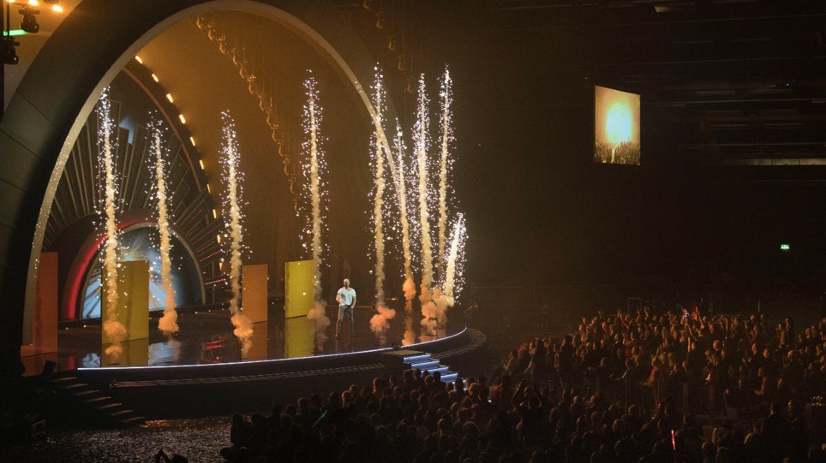 https://imgix.billedbladet.dk/media/article/melodi_grand_prix_stor_beskaaret.jpg