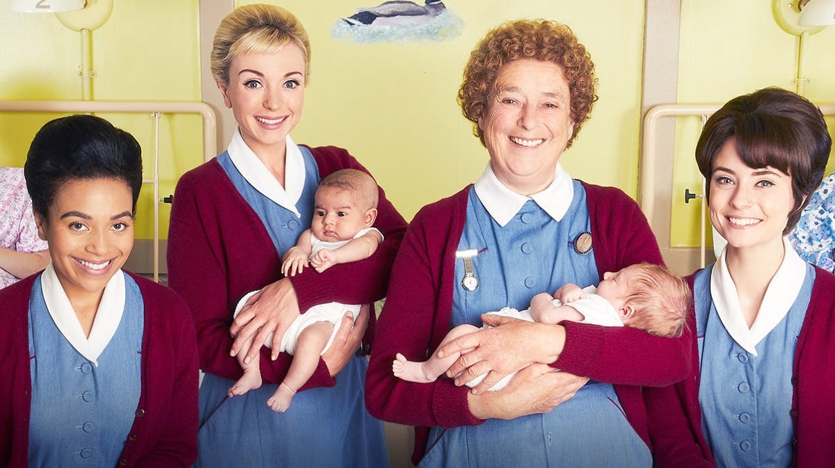 https://imgix.billedbladet.dk/media/article/midwife_stor_beskaaret.jpg