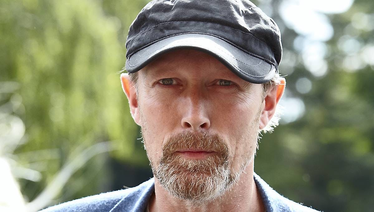 Lars Mikkelsen.