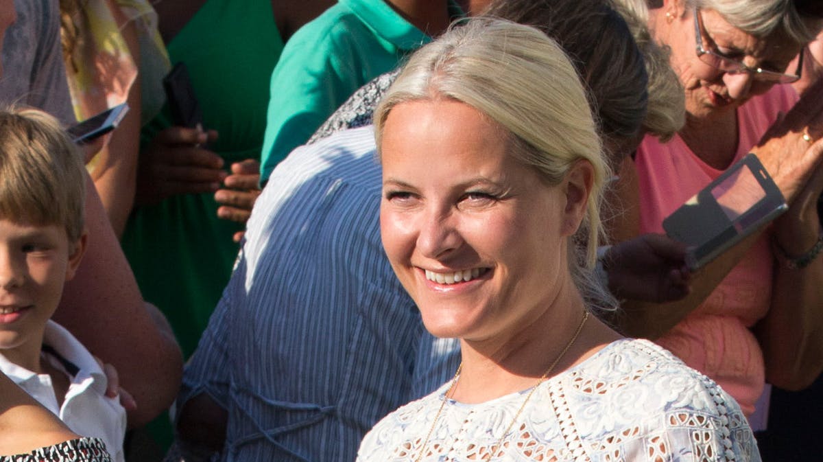 Kronprinsesse Mette-Marit i solskin