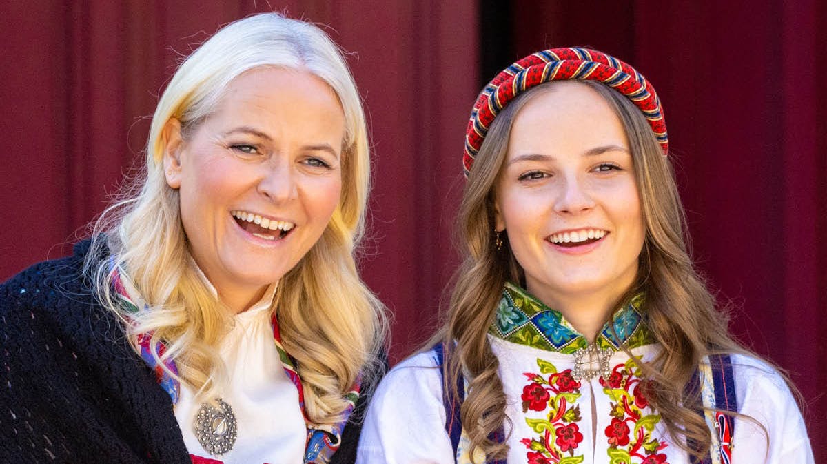 Kronprinsesse Mette-Marit og prinsesse Ingrid Alexandra. 