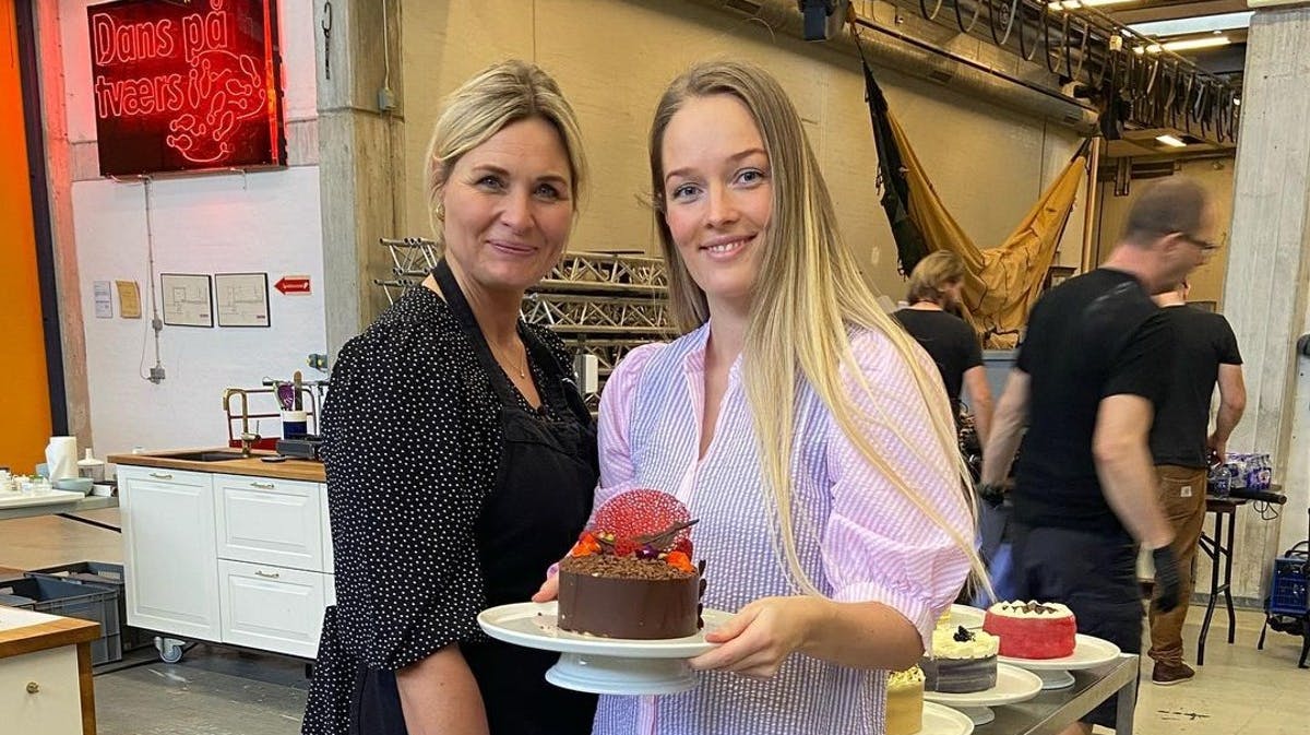 Nanna Georgi fra "Den store Bagedyst" med dommer Katrine Foged Thomsen.