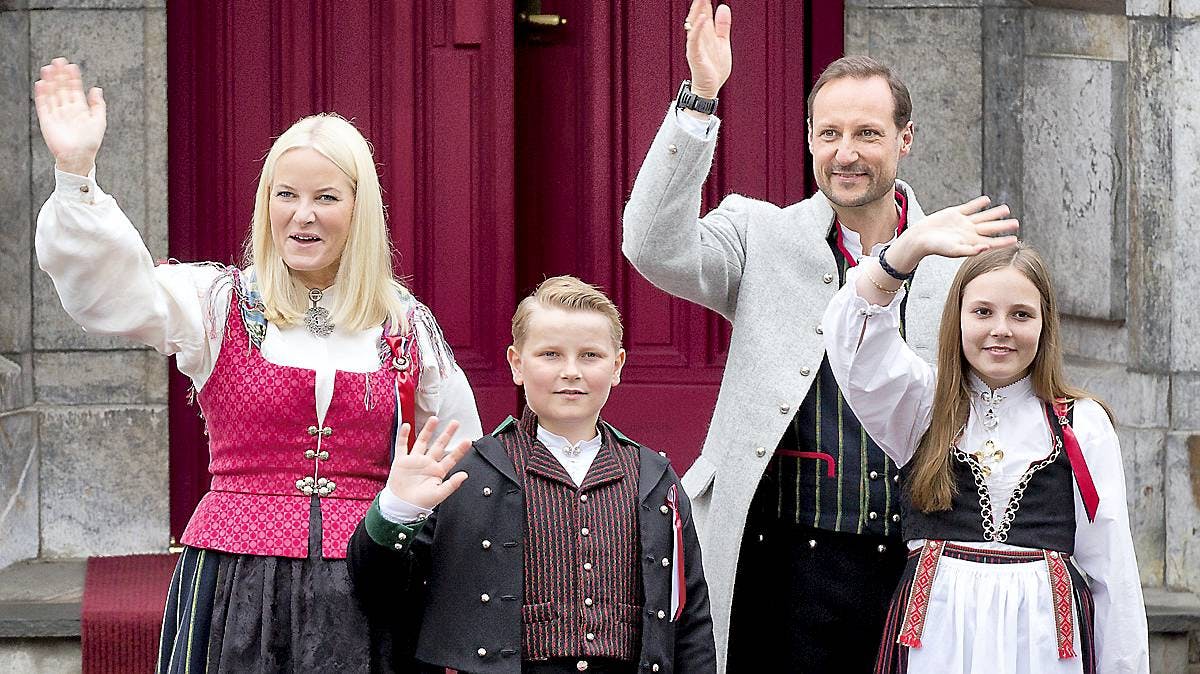 Kronprinsesse Mette-Marit, kronprins Haakon, prinsesse Ingrid Alexandra og prins Sverre Magnus