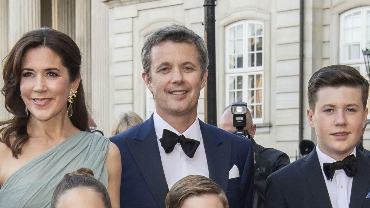 Kronprinsparret og prins Christian. 