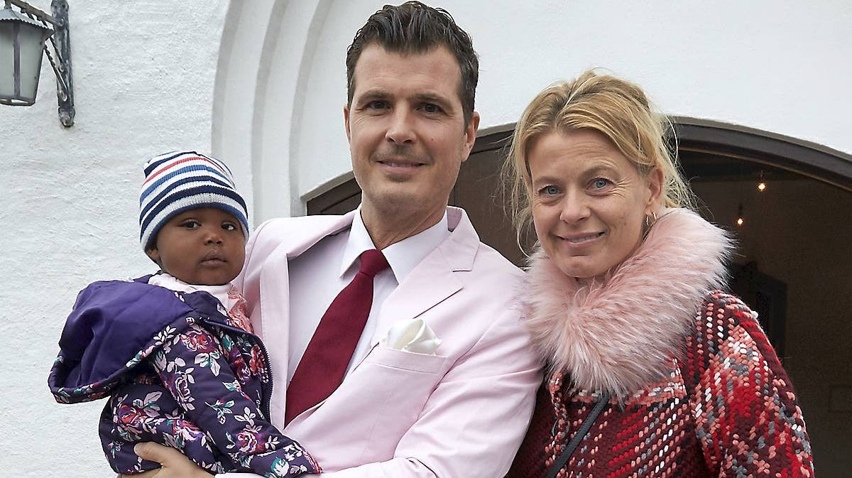 Pelle Hvenegaard, Caroline Gullacksen og Zoe.