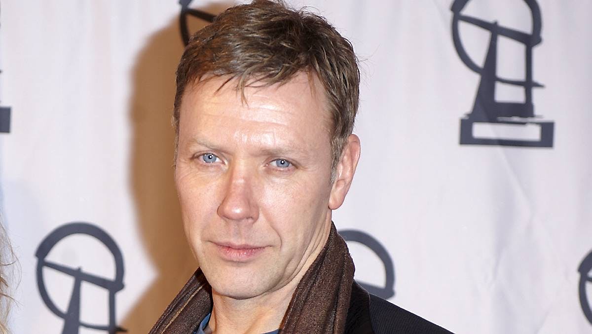 Mikael Persbrandt.