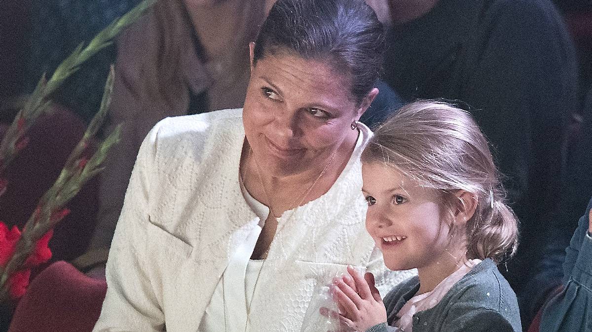 Prinsesse Estelle, kronprinsesse Victoria