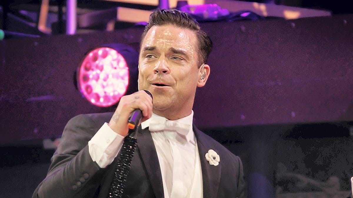 Robbie Williams.