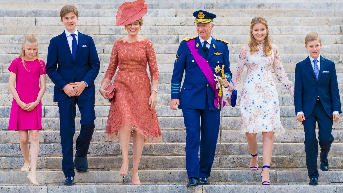 Fejl Savant Smuk Aldrig set før: Den belgiske kongefamilie vækker opsigt med ny hilsen |  BILLED-BLADET