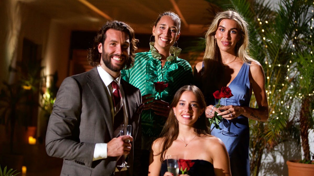 Philip med Frederikke, Frida B. og Victoria.