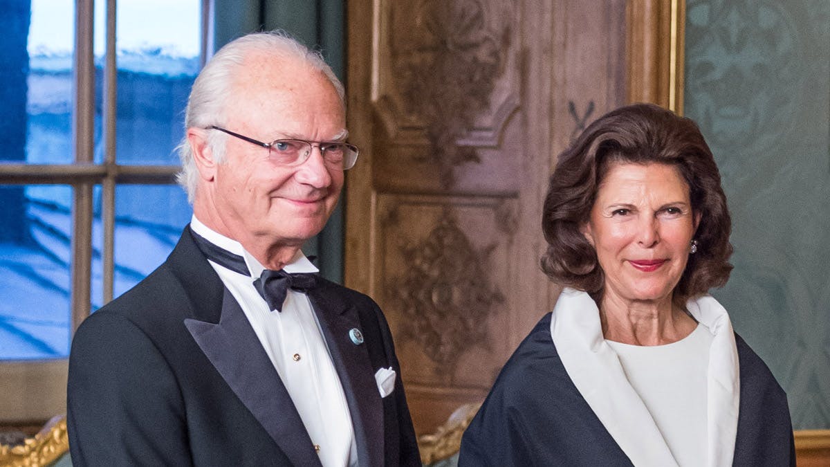 Kong Carl Gustaf og dronning Silvia til Sverigemiddag