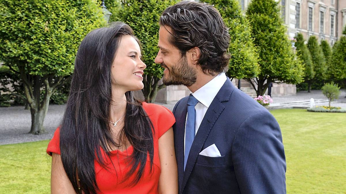 Sofia Hellqvist og prins Carl Philip på forlovelsesdagen den 27. juni 2014.