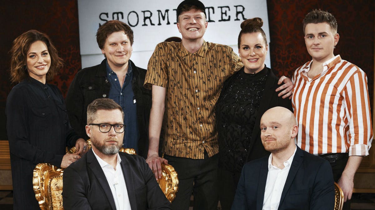 Sarah Grünewald, Heino Hanson, Victor Lander, Lise Baastrup, Jesper Groth, Lasse Rimmer og Mark Le Fevre. 