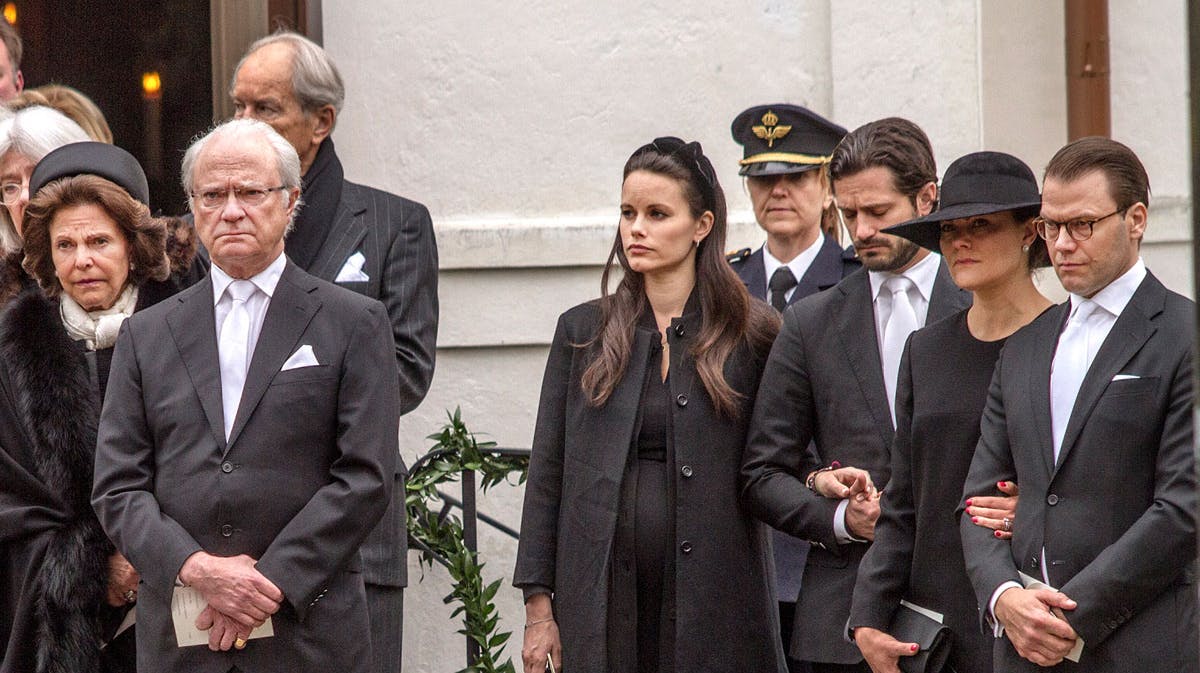 Dronning Silvia, kong Carl Gustaf, prinsesse Sofia,&nbsp;prins Carl-Philip,&nbsp;kronprinsesse Victoria og prins Daniel.