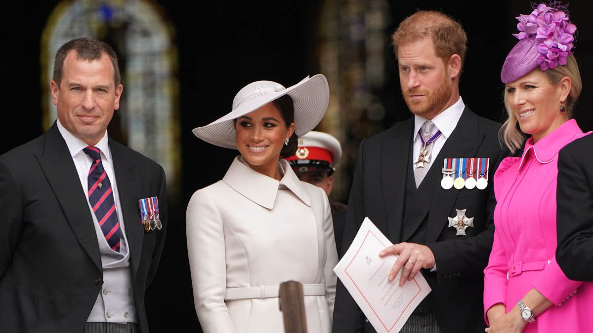 Arkivfoto. Fra venstre: Peter Phillips, hertuginde Meghan, prins Harry og Zara Tindall.&nbsp;