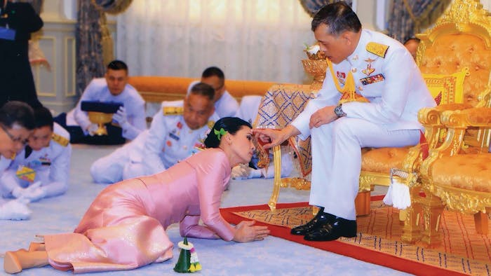 Thailands konge hemmeligt | BILLED-BLADET