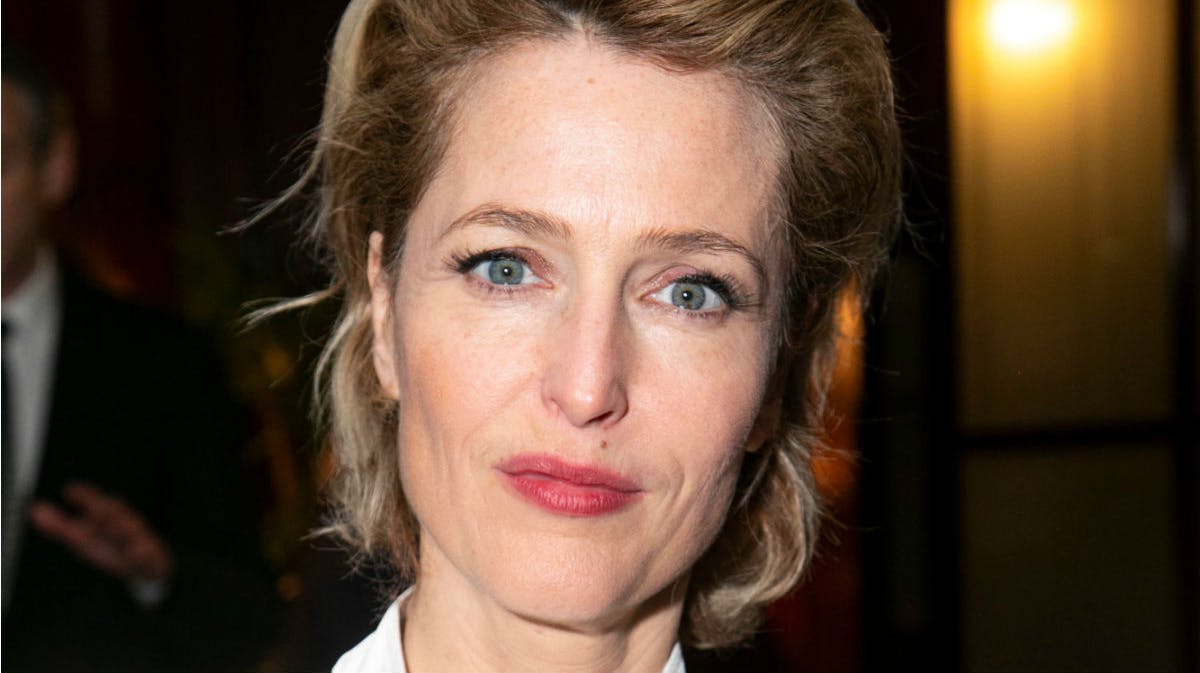 https://imgix.billedbladet.dk/media/article/top_gillian_anderson.jpg