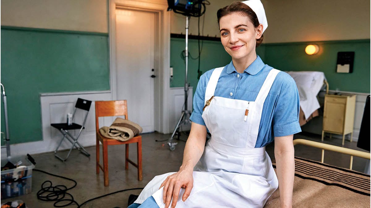 Molly Egelind spiller Anna i "Sygeplejeskolen"