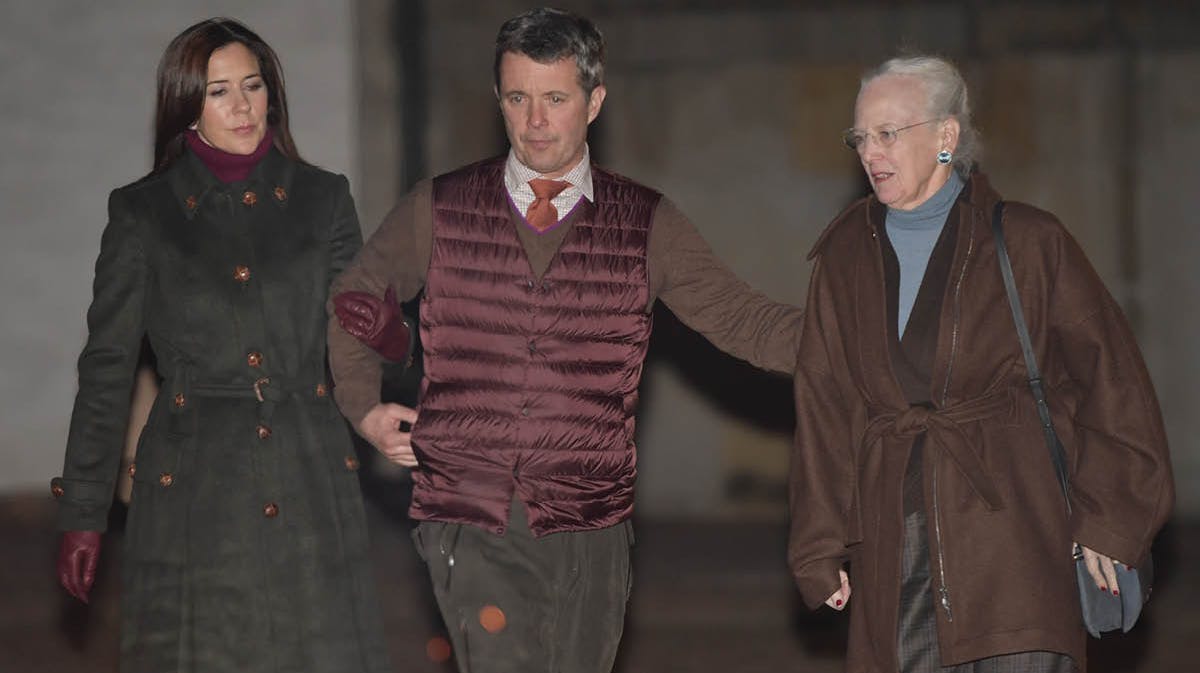 Kronprinsesse Mary, kronprins Frederik og dronning Margrethe.