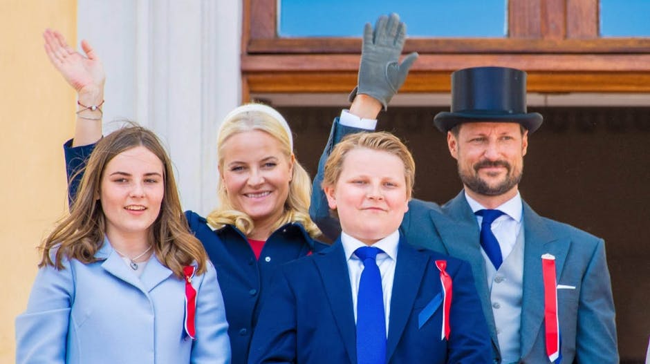Kronprins Haakon, kronprinsesse Mette-Marit, prinsesse Ingrid Alexandra og prins Sverre Magnus.