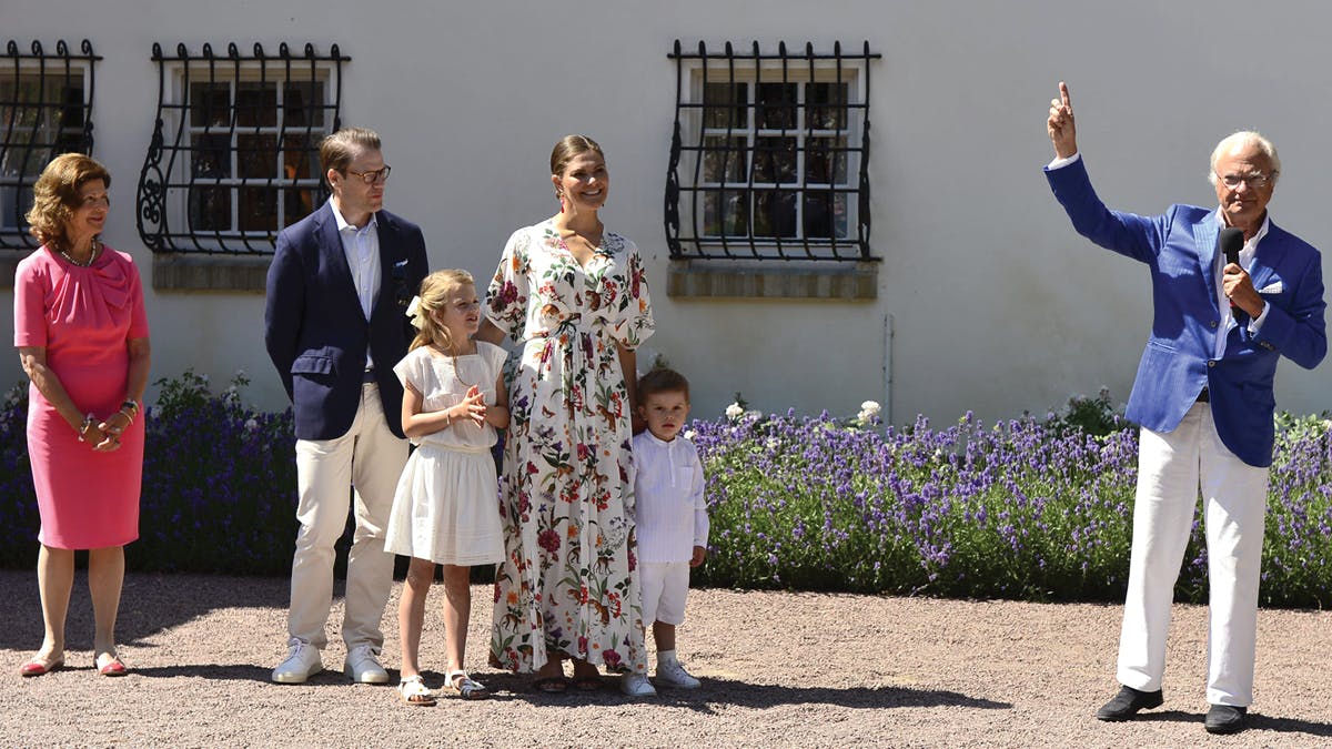 Dronning Silvia, prins Daniel, prins Oscar, prinsesse Estelle, kronprinsesse Victoria, kong Carl Gustaf