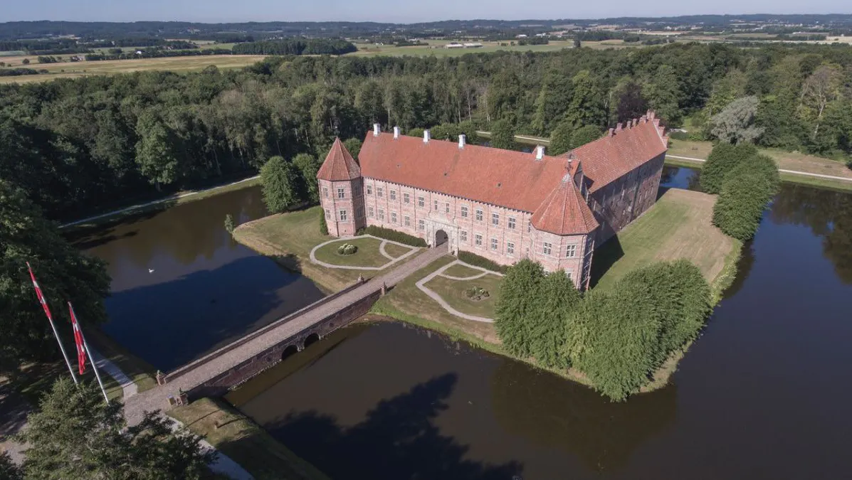 Nu er det afgjort: Her er Danmarks smukkeste herregård | BILLED-BLADET