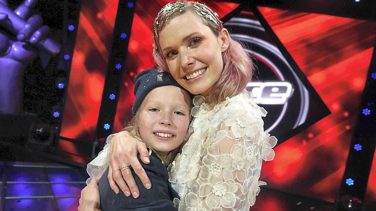 https://imgix.billedbladet.dk/media/article/voice_junior_finale21.jpg