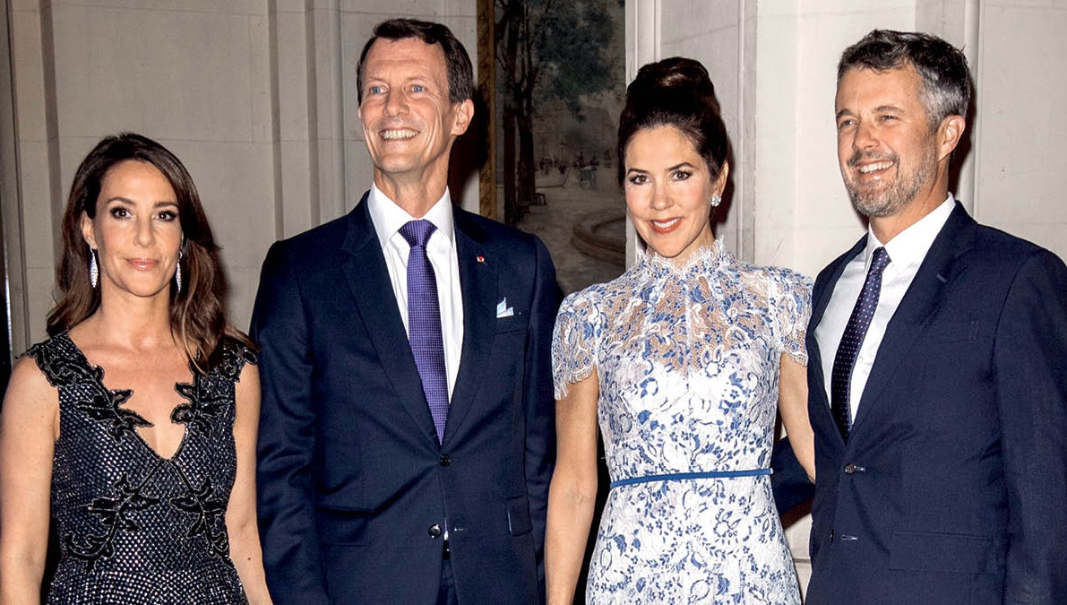 Prinsesse Marie, prins Joachim, kronprinsesse Mary og kronprins Frederik.
