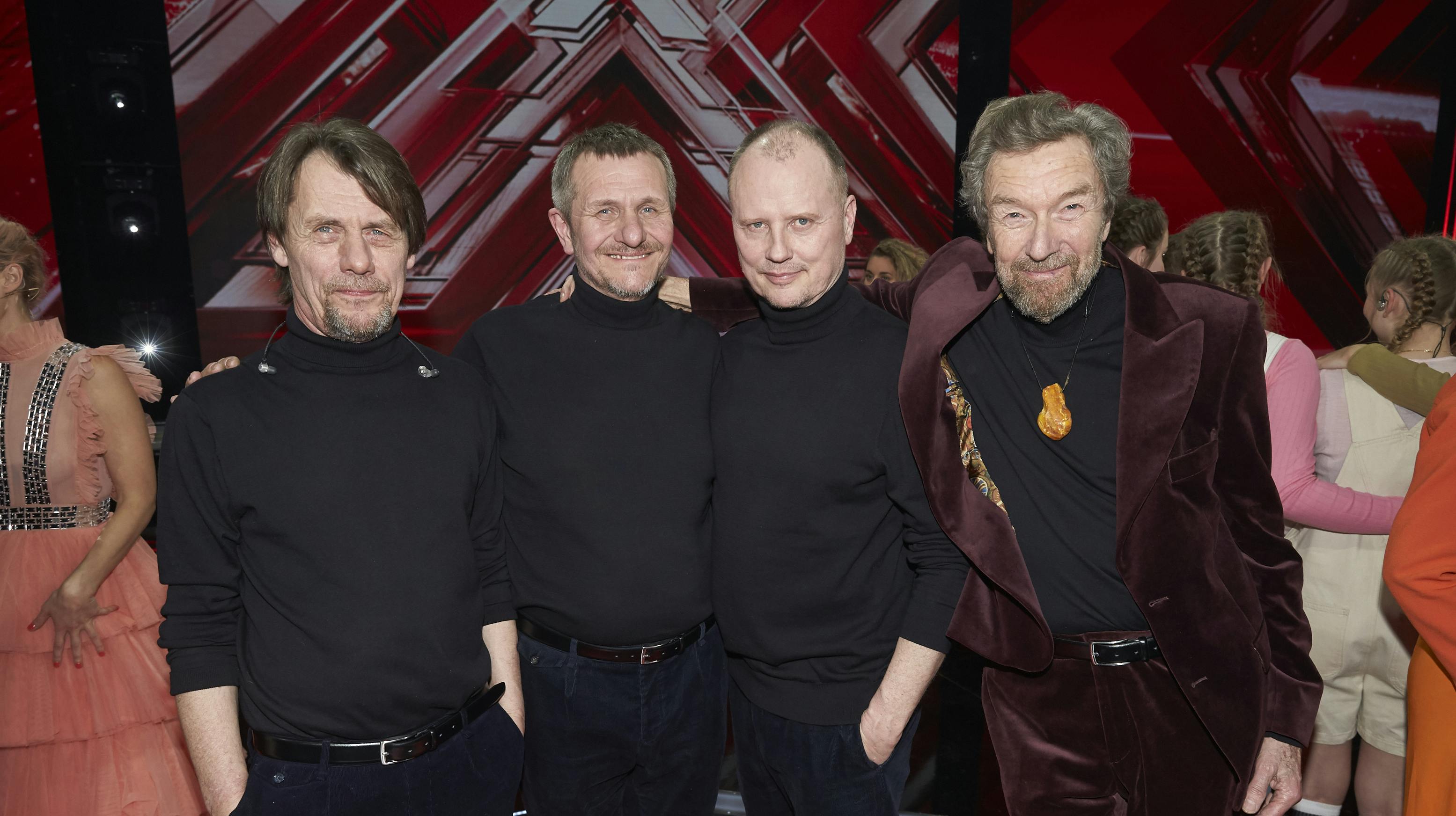 Henrik, Jens, Klavess og Ole er tilsammen Dr. Rolf & Kanylerne. 