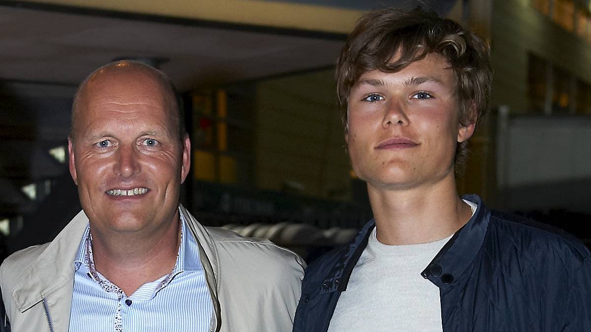 Thomas med sin far, Bjarne Riis.
