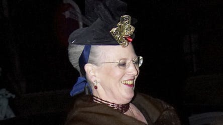 Dronning Margrethe udklædt til nytårsfest