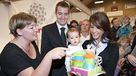 Prins Henrik er nu knap 17 måneder. Snart tager han hul på nye oplevelser, når han begynder i vuggestue i Møgeltønder.