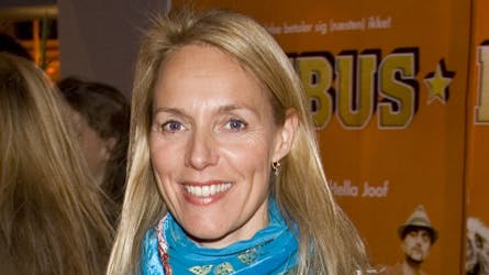 Alberte elsker Anni og Erik, men hun fortæller også til Nyhedsavisen, at hendes datter synes, at hun siger pinlige ting. Sangerinden selv er enig.