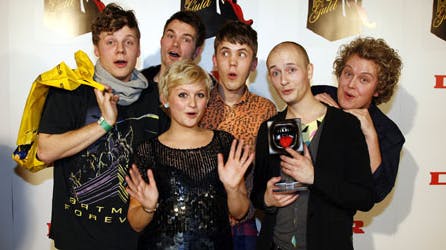 Det er de to forsangere fra Alphabeat, Anders og Stine, der skal efterlignes i computerspillet 'Band Hero'