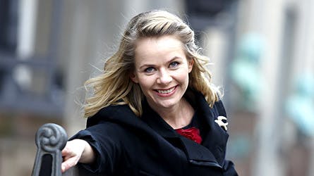 Anne Glad
