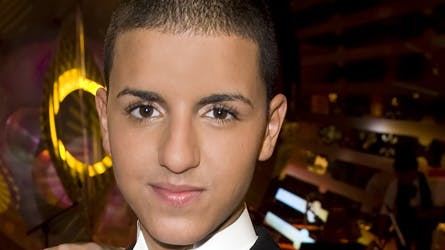B.T.?s anmelder kalder Basims plade for ?en herlig lille oplevelse?. ?Befri dig selv? udkommer den 19. oktober.