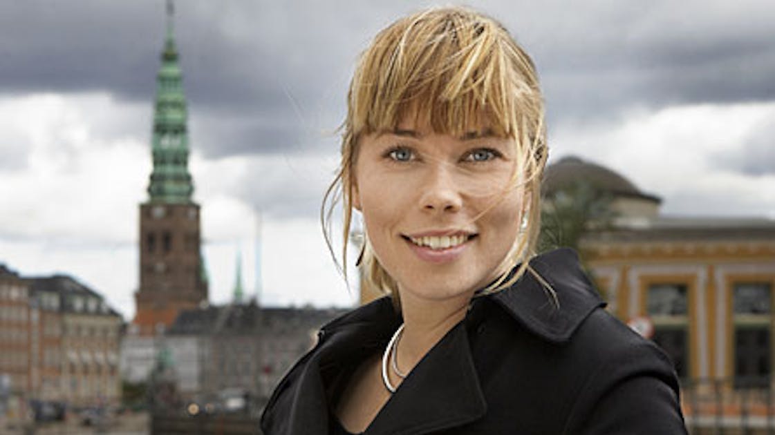 Birgitte Hjort Sørensen: arm var at falde | BILLED-BLADET